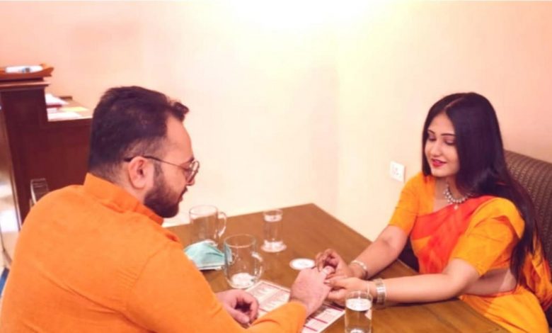 Soumita Saha got engaged to long time beau Agniv Chaterjee