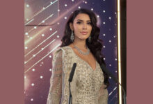 Glamorous Deana Uppal hosts the prestigious Asian Achievers Awards-World Media Network